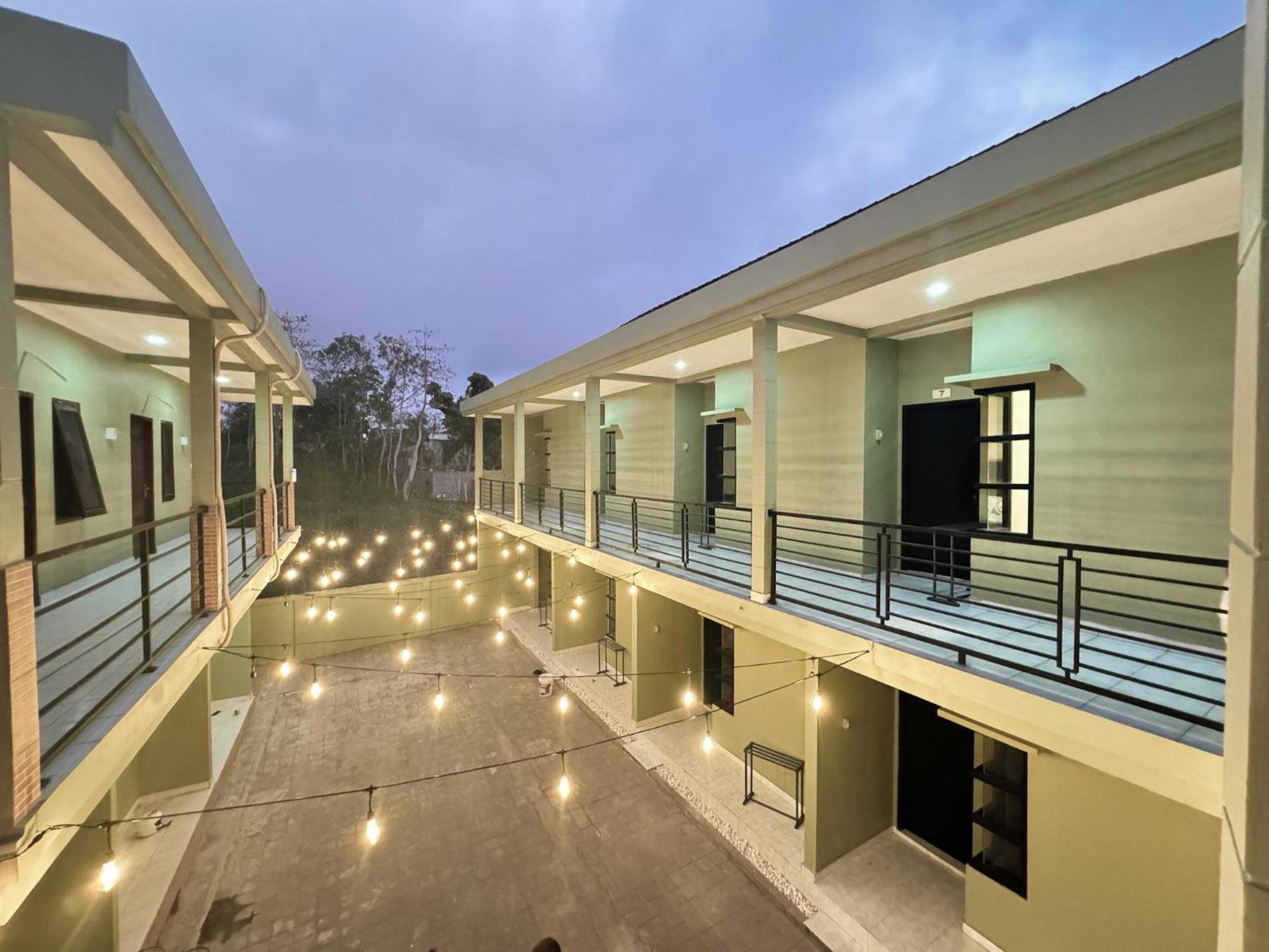The Pause Guesthouse Улувату Экстерьер фото